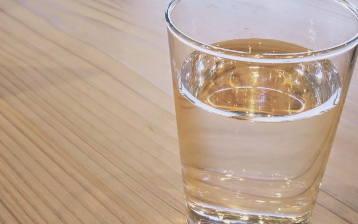 二日酔い対策はお水を飲むこと